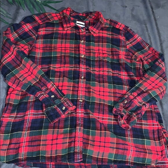 American Eagle Flannel 🦋2/$10🦋